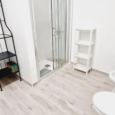 Casa vacanze Nicole, 2 Bedrooms In Playa De Americas *