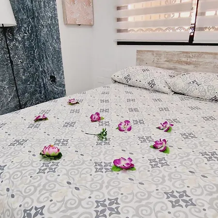 Nicole, 2 Bedrooms In Playa De Americas Holiday home Playa de las Americas (Tenerife)